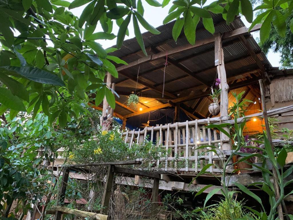 Tree Lodge Banlung Exterior photo